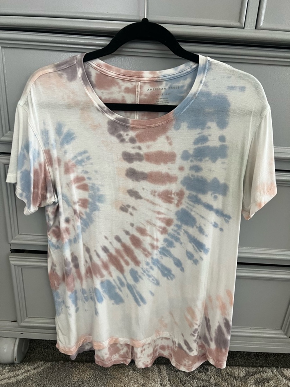 American Eagle Outfitters Tie-Dye Short Sleeve Tee in Dusty Blue & Rose